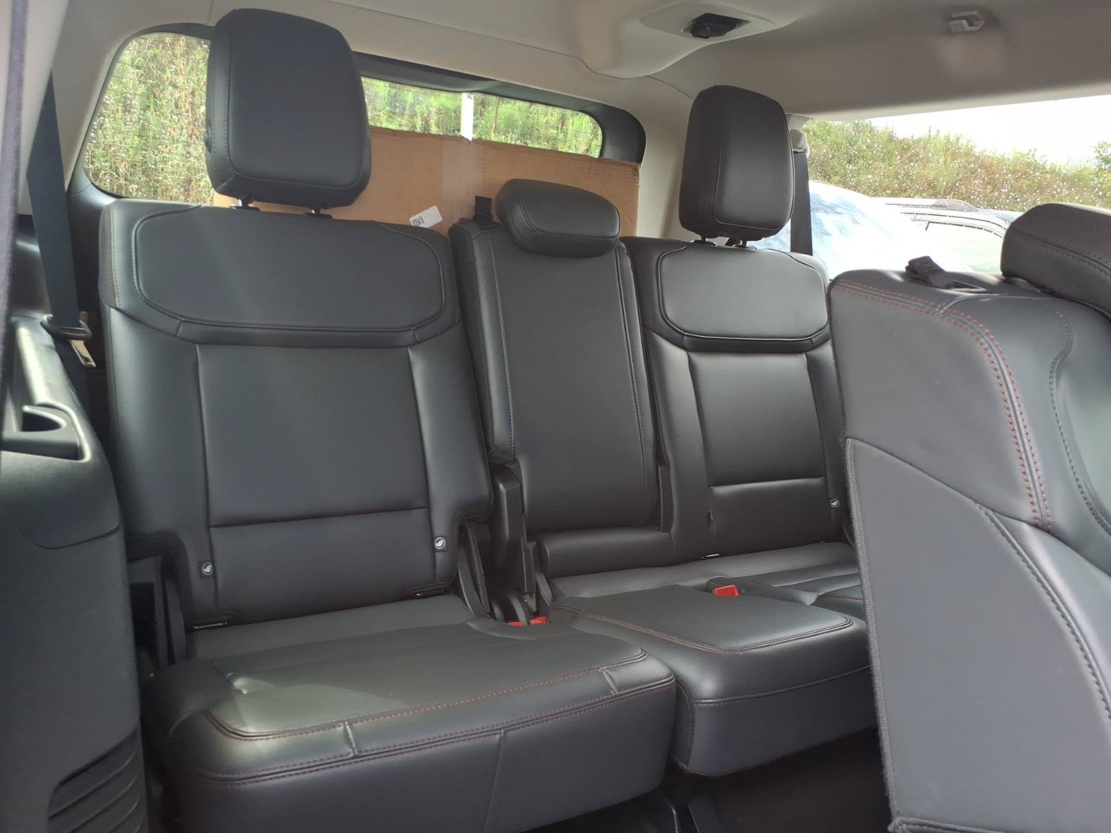 Certified 2025 Ford Expedition Max Active AWD/4WD image 9