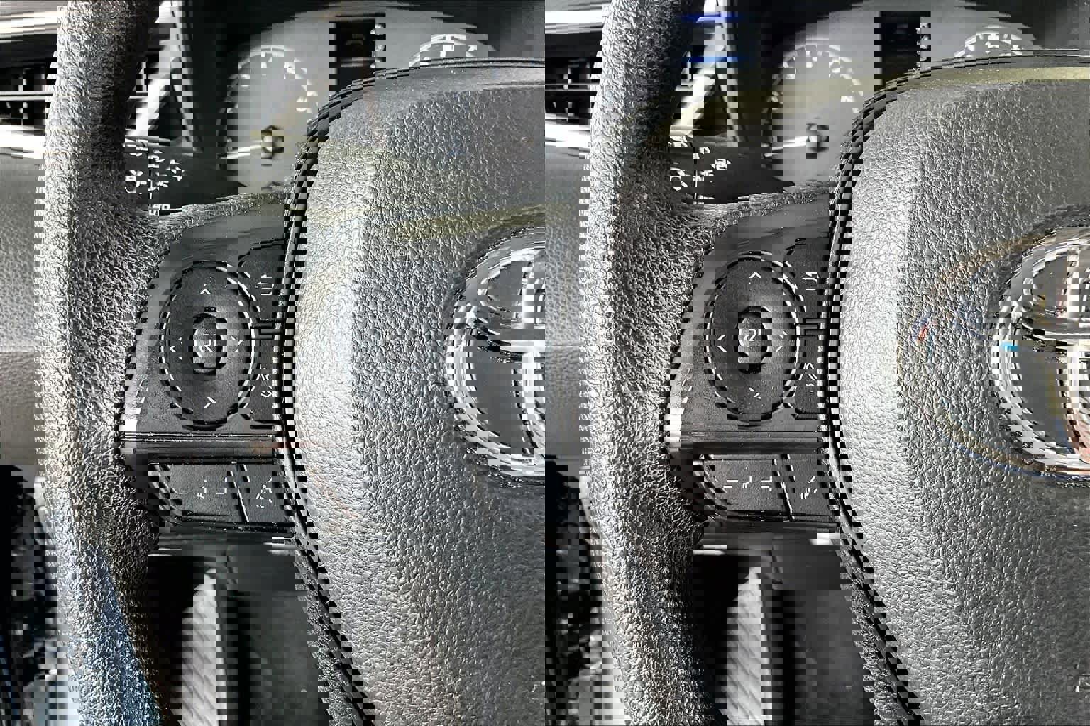 Used 2024 Toyota Corolla LE image 22