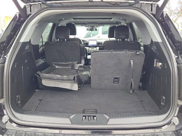 Certified 2023 Ford Explorer XLT w/ Equipment Group 202A image 17