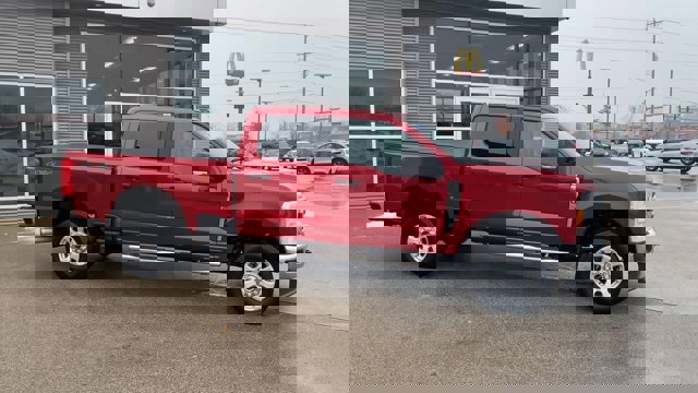 Certified 2023 Ford F250 XLT w/ Snow Plow Prep Package image 3