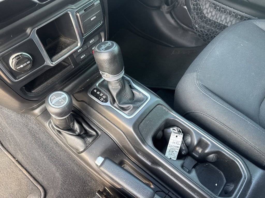 Used 2018 Jeep Wrangler Unlimited Sport image 13