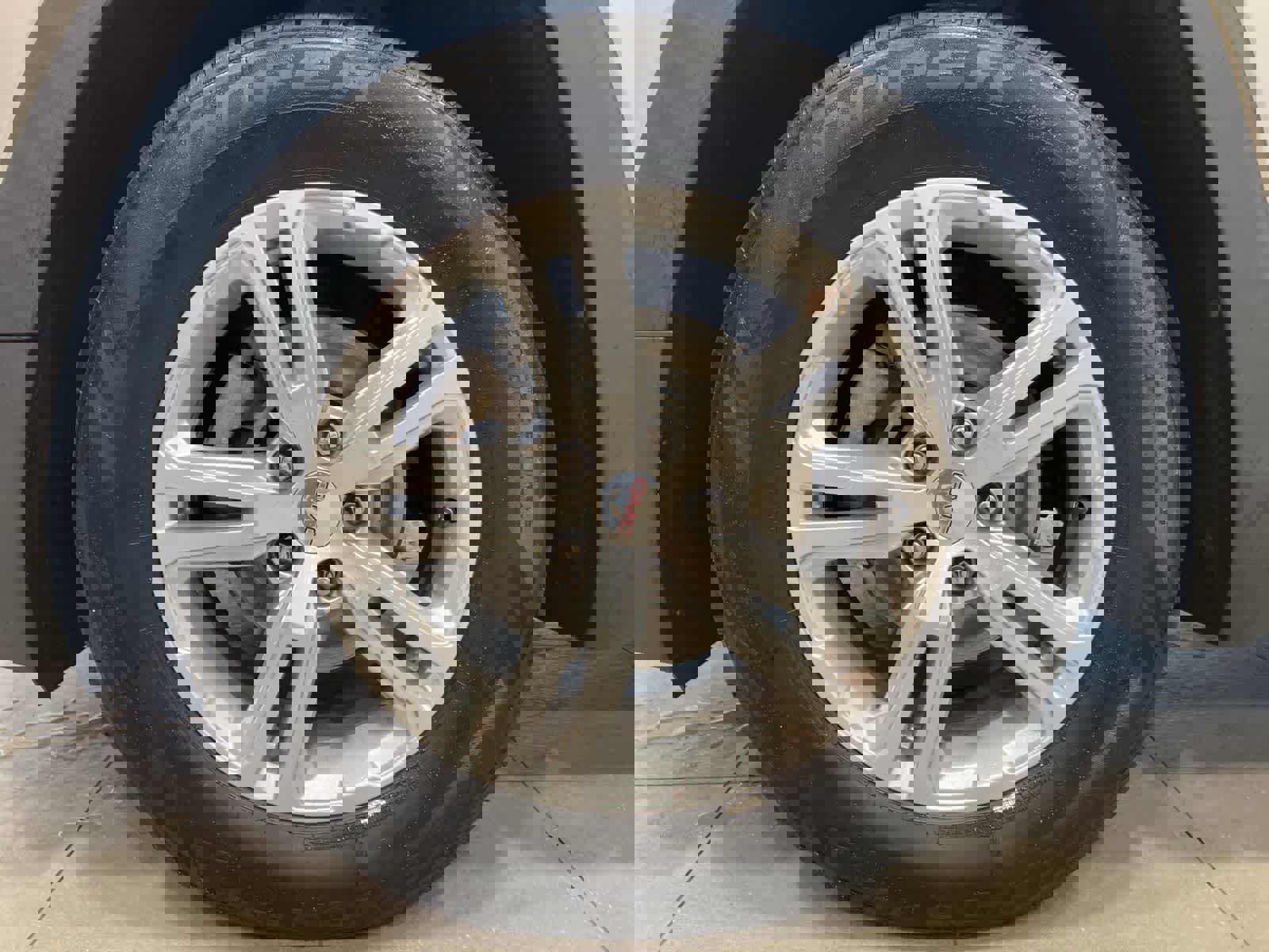 Used 2018 GMC Terrain SLE image 9