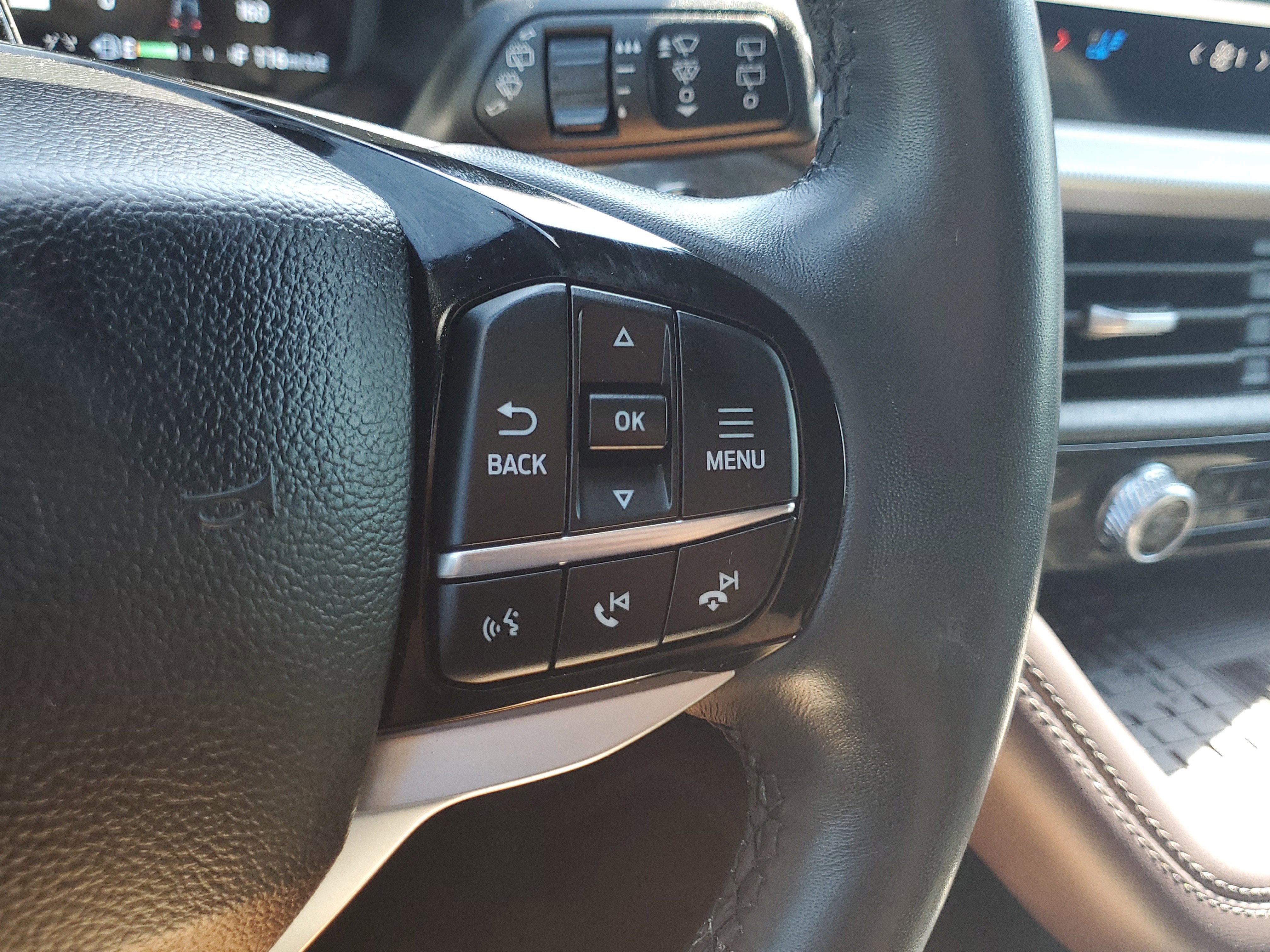 Certified 2025 Ford Explorer Platinum w/ Ultimate Package image 26