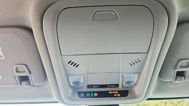 Used 2024 Chevrolet Equinox LT image 18