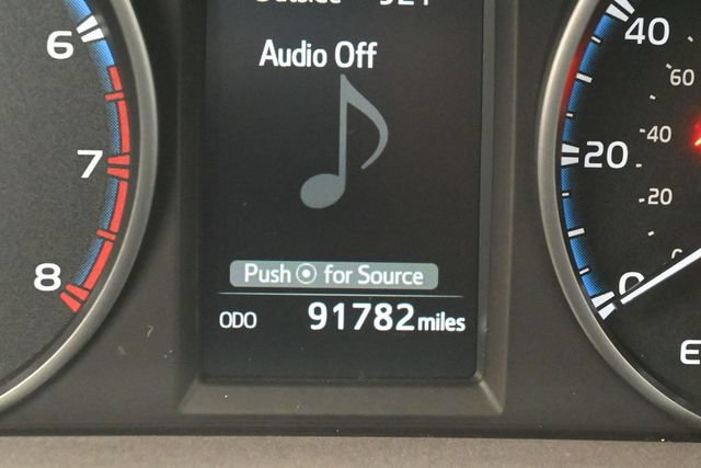 Used 2017 Toyota RAV4 XLE FWD image 20