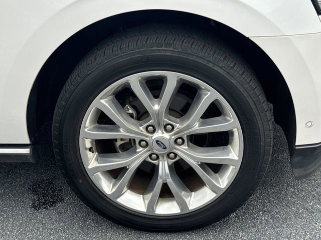 Certified 2019 Ford Expedition Limited w/ Equipment Group 302A RWD image 12