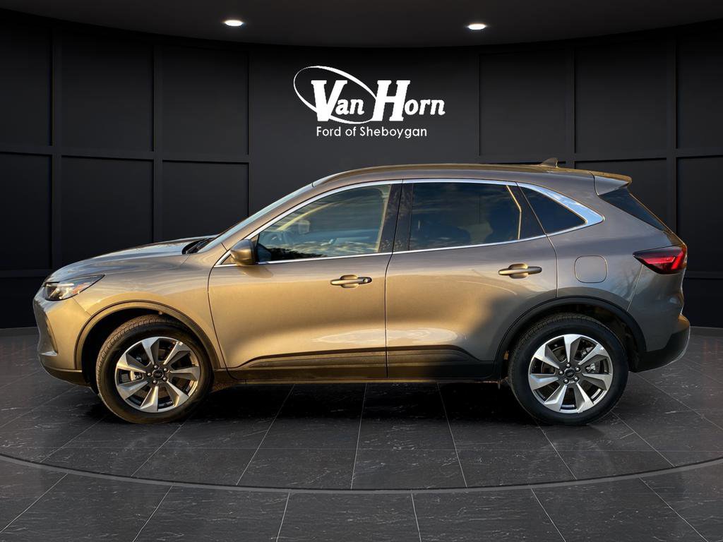 Certified 2025 Ford Escape Platinum image 7