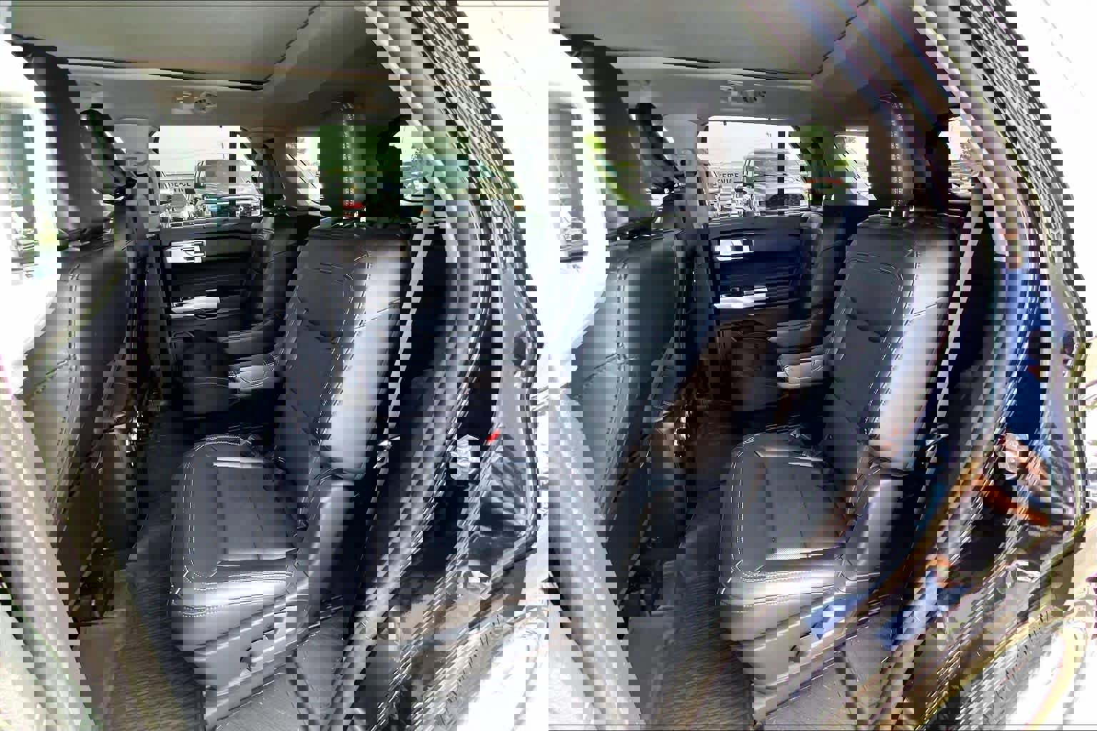 Certified 2024 Ford Explorer Limited w/ Limited Technology Package image 20