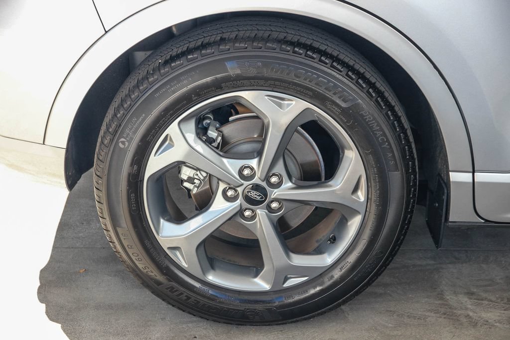 Certified 2023 Ford Escape ST-Line w/ Tech Pack #1 FWD image 5