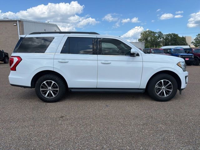 Certified 2020 Ford Expedition XLT w/ Equipment Group 201A RWD image 2
