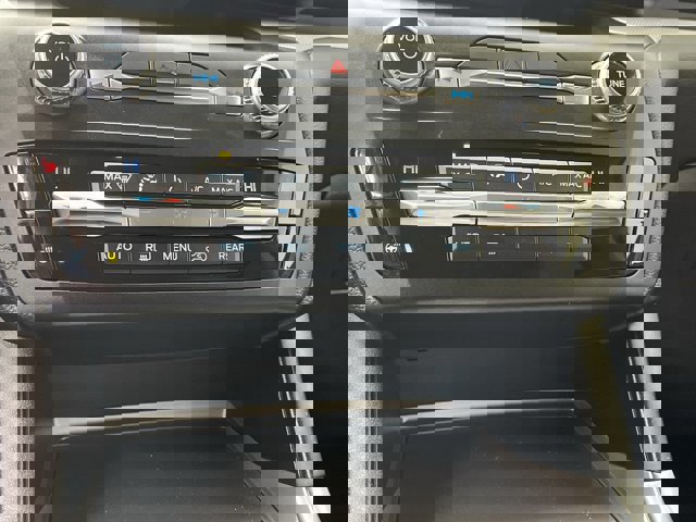 Certified 2020 Ford Explorer XLT w/ Equipment Group 202A image 29