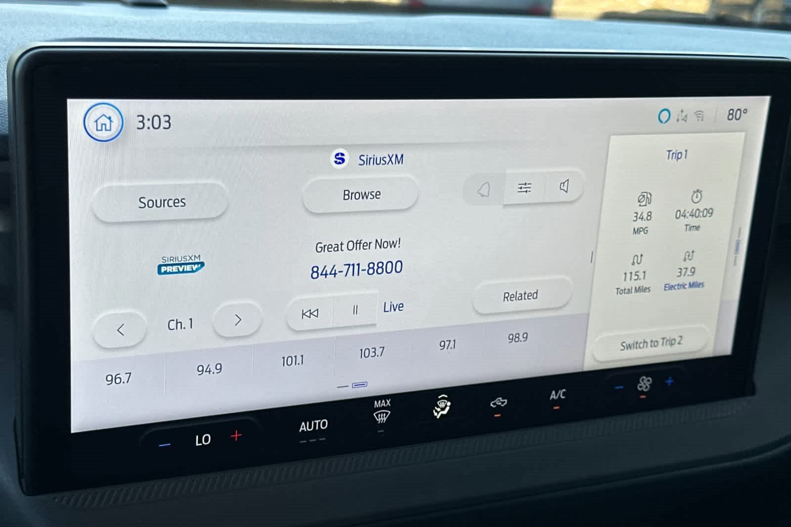 Certified 2025 Ford Maverick XL image 18