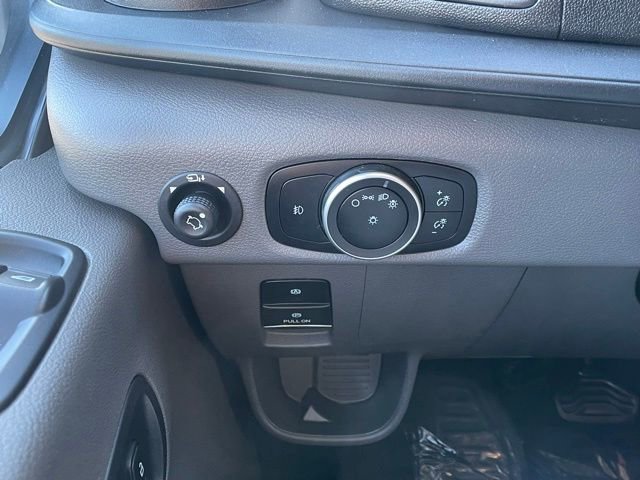 Certified 2021 Ford Transit 350 XLT RWD image 22