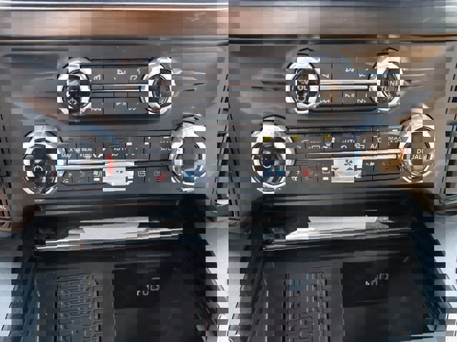 Certified 2023 Ford F350 Lariat w/ FX4 Off-Road Package image 26