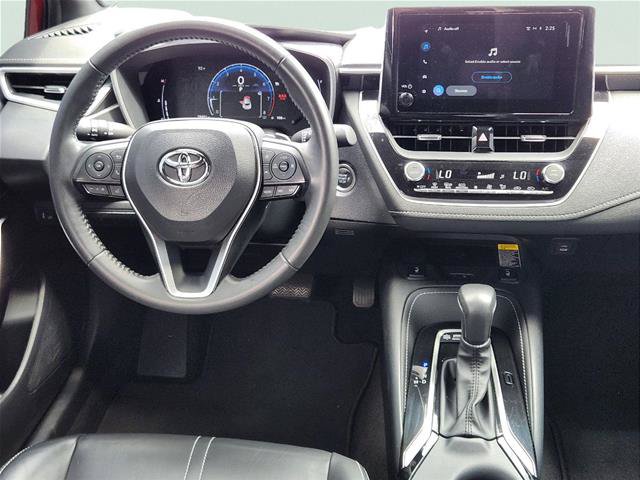 Used 2025 Toyota Corolla XSE FWD image 27