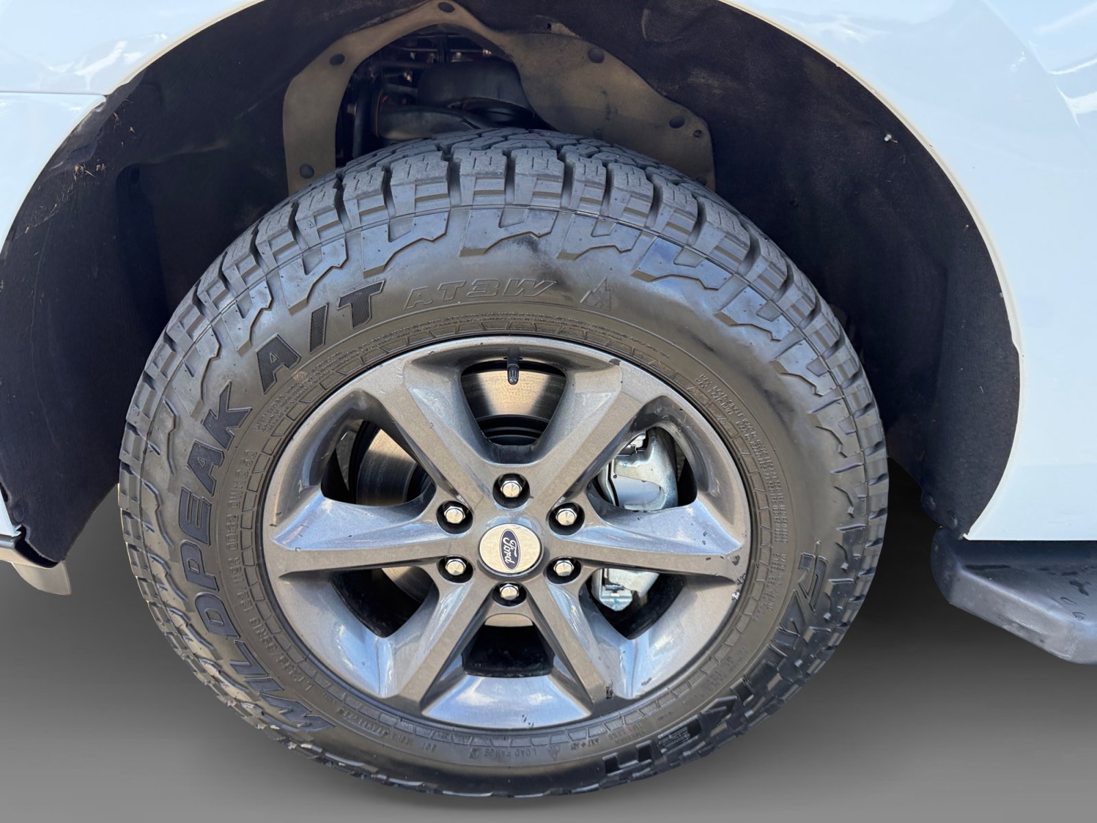 Certified 2020 Ford Expedition XLT w/ Equipment Group 202A AWD/4WD image 9
