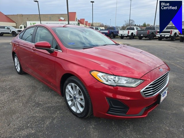 Certified 2020 Ford Fusion SE image 1