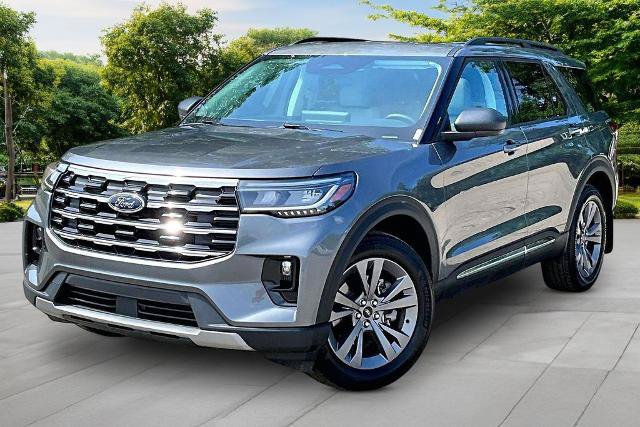 Certified 2025 Ford Explorer Active w/ Active Comfort Package AWD/4WD image 12