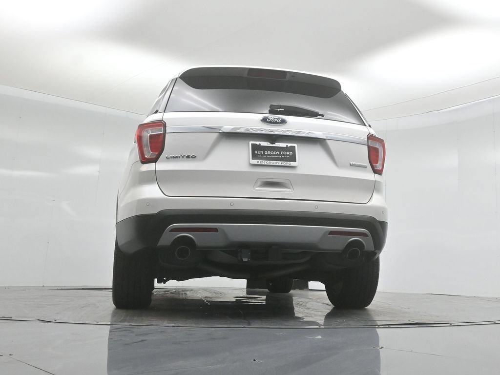 Certified 2017 Ford Explorer Limited FWD image 49