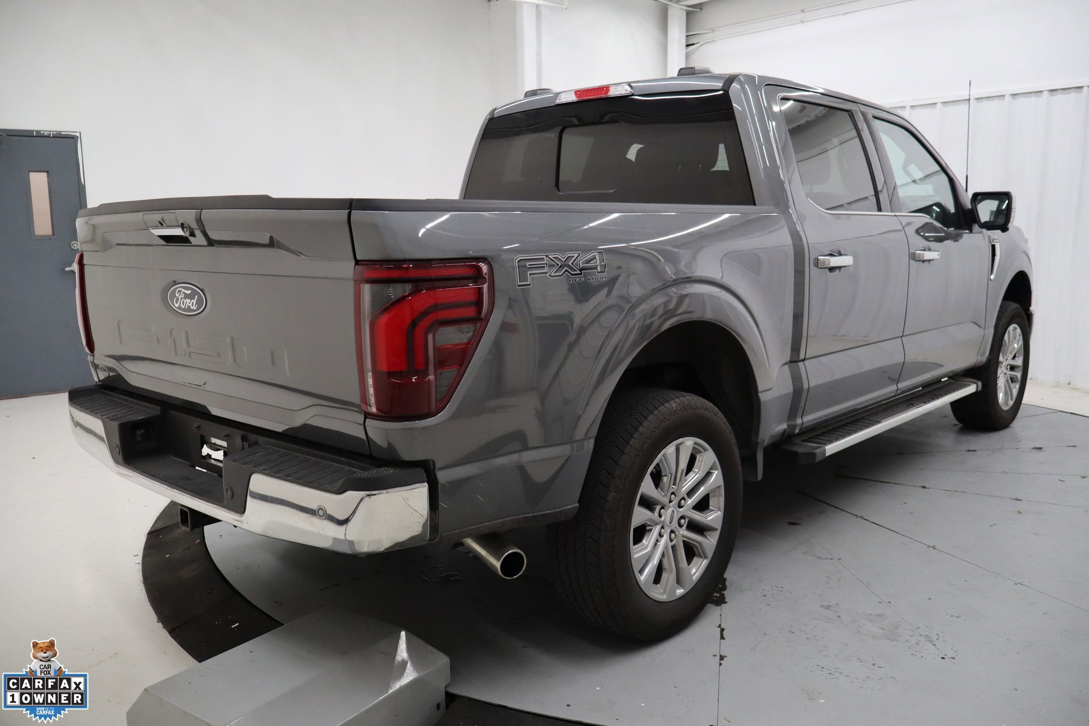 Certified 2024 Ford F150 Lariat w/ FX4 Off-Road Package image 2