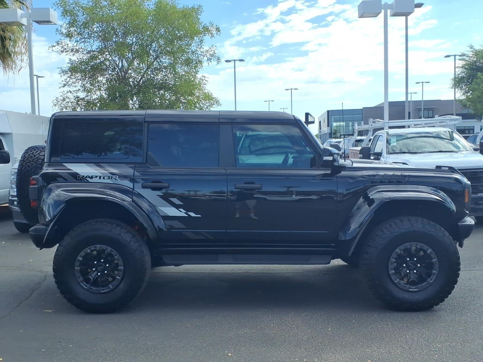 Certified 2025 Ford Bronco Raptor AWD/4WD image 3