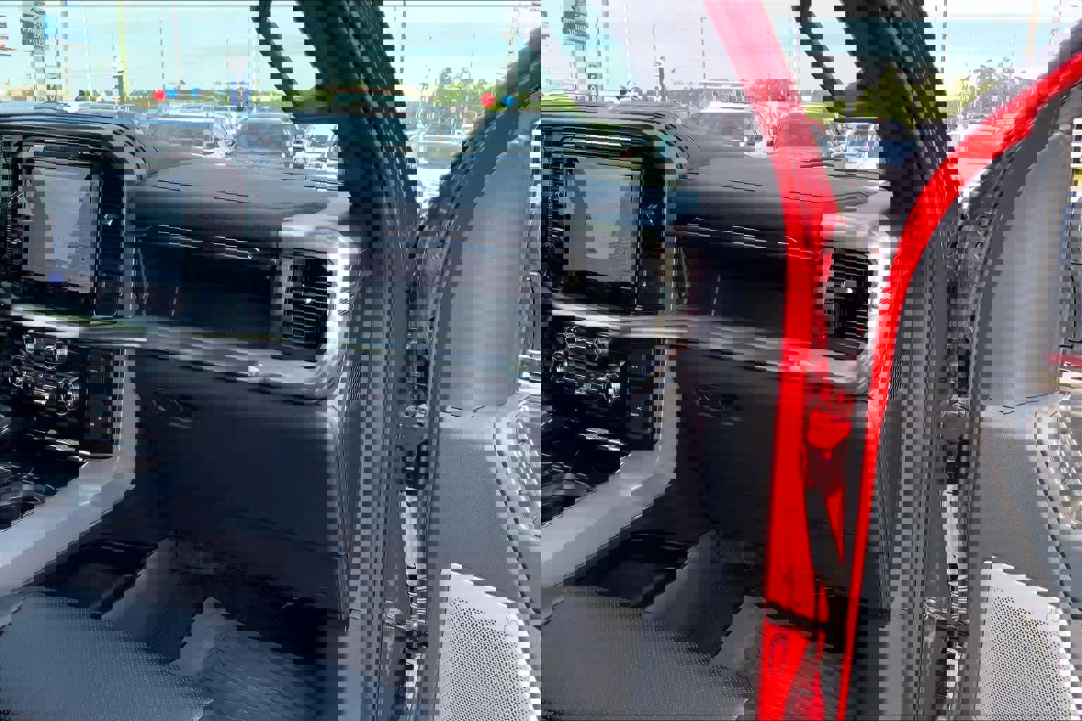 Certified 2024 Ford F150 Lariat w/ Equipment Group 502A High AWD/4WD image 18