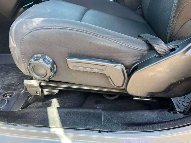 Used 2020 Jeep Wrangler Sport AWD/4WD image 23