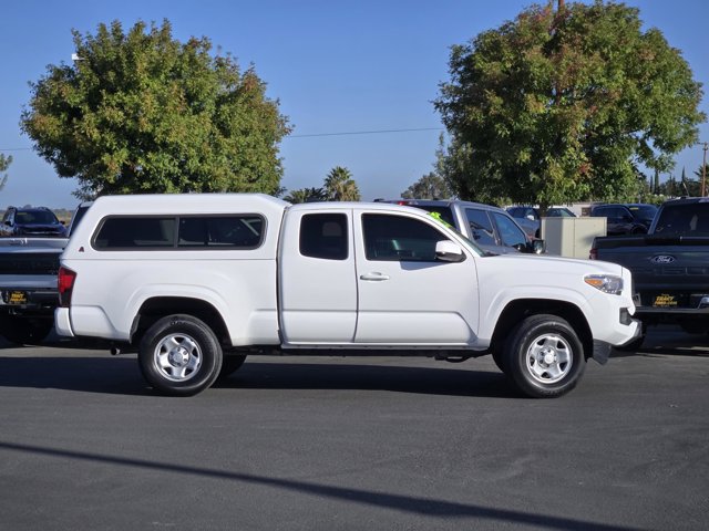 Used 2020 Toyota Tacoma SR RWD image 3