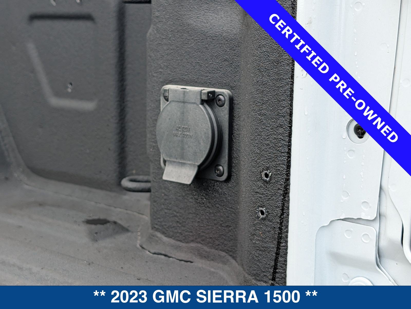 Used 2023 GMC Sierra 1500 AT4 w/ Technology Package AWD/4WD image 20