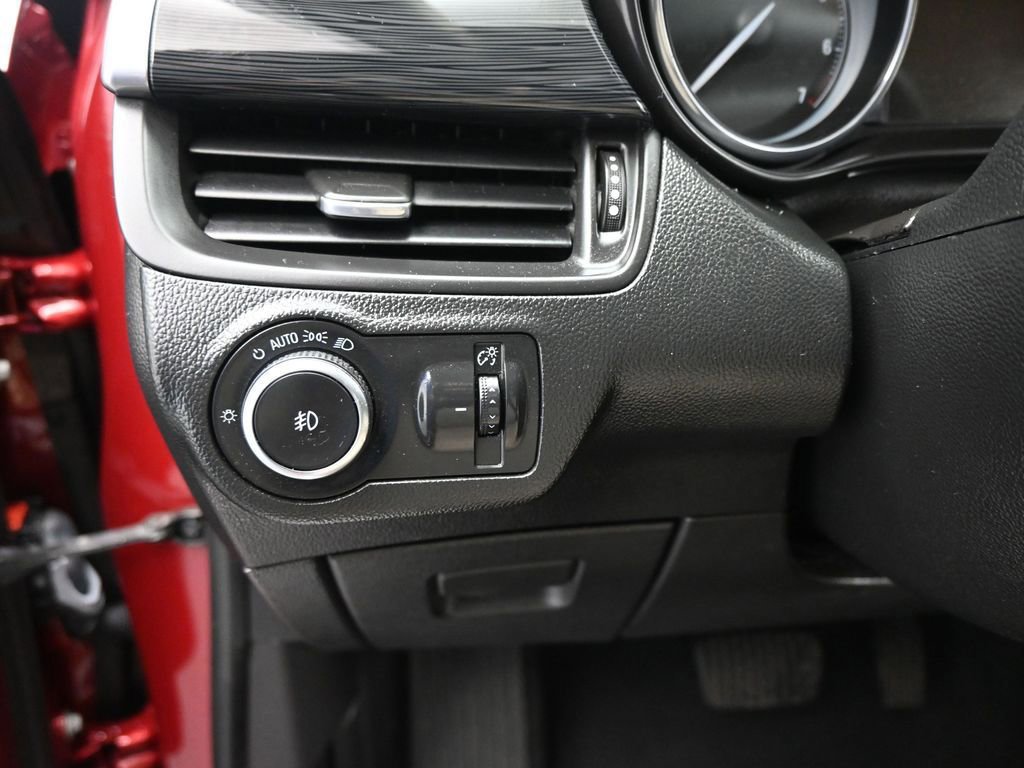 Used 2017 Buick Envision Preferred image 40