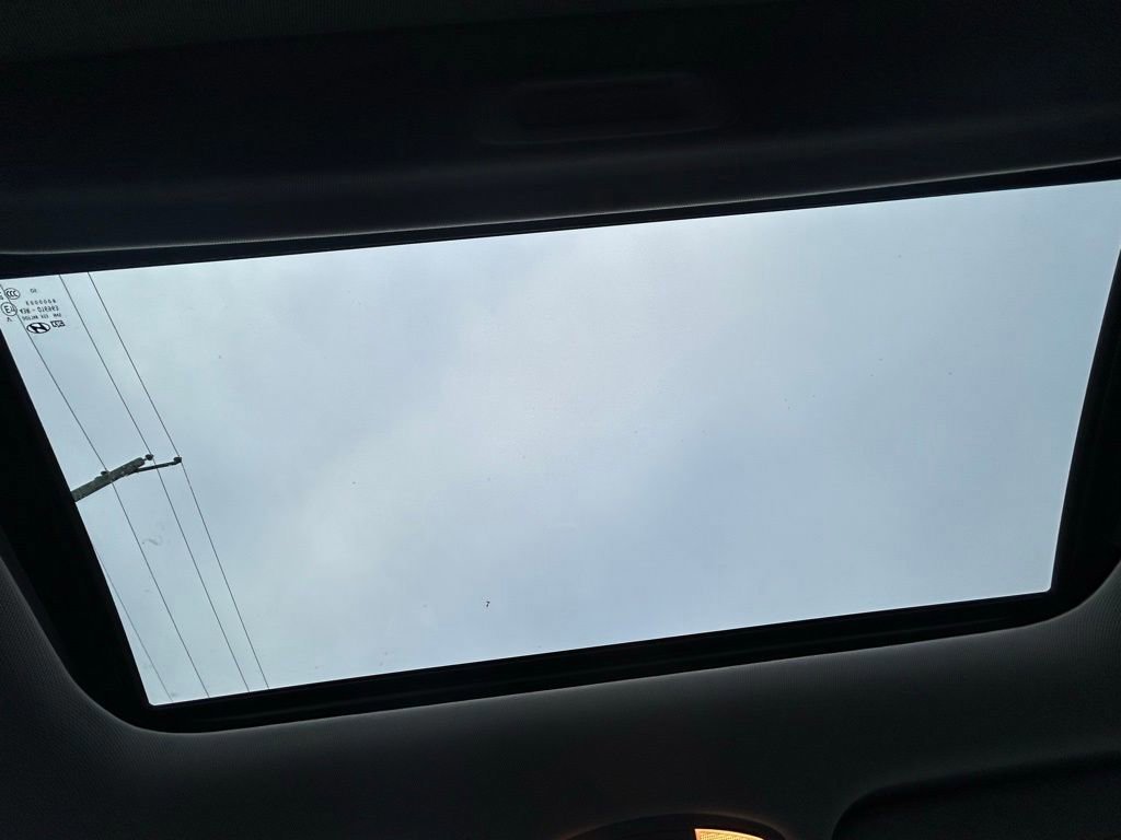 Used 2021 Hyundai Kona SEL Plus w/ Cargo Package image 19