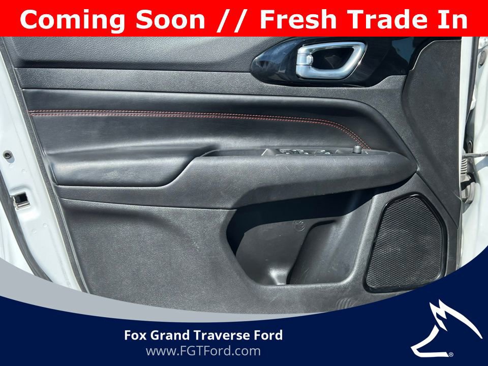 Used 2024 Jeep Compass Trailhawk AWD/4WD image 17