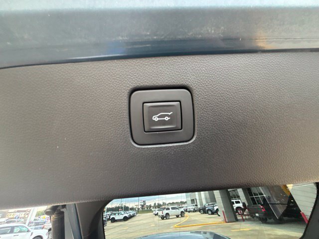 Used 2024 Buick Envista Preferred w/ Convenience II Package FWD image 17