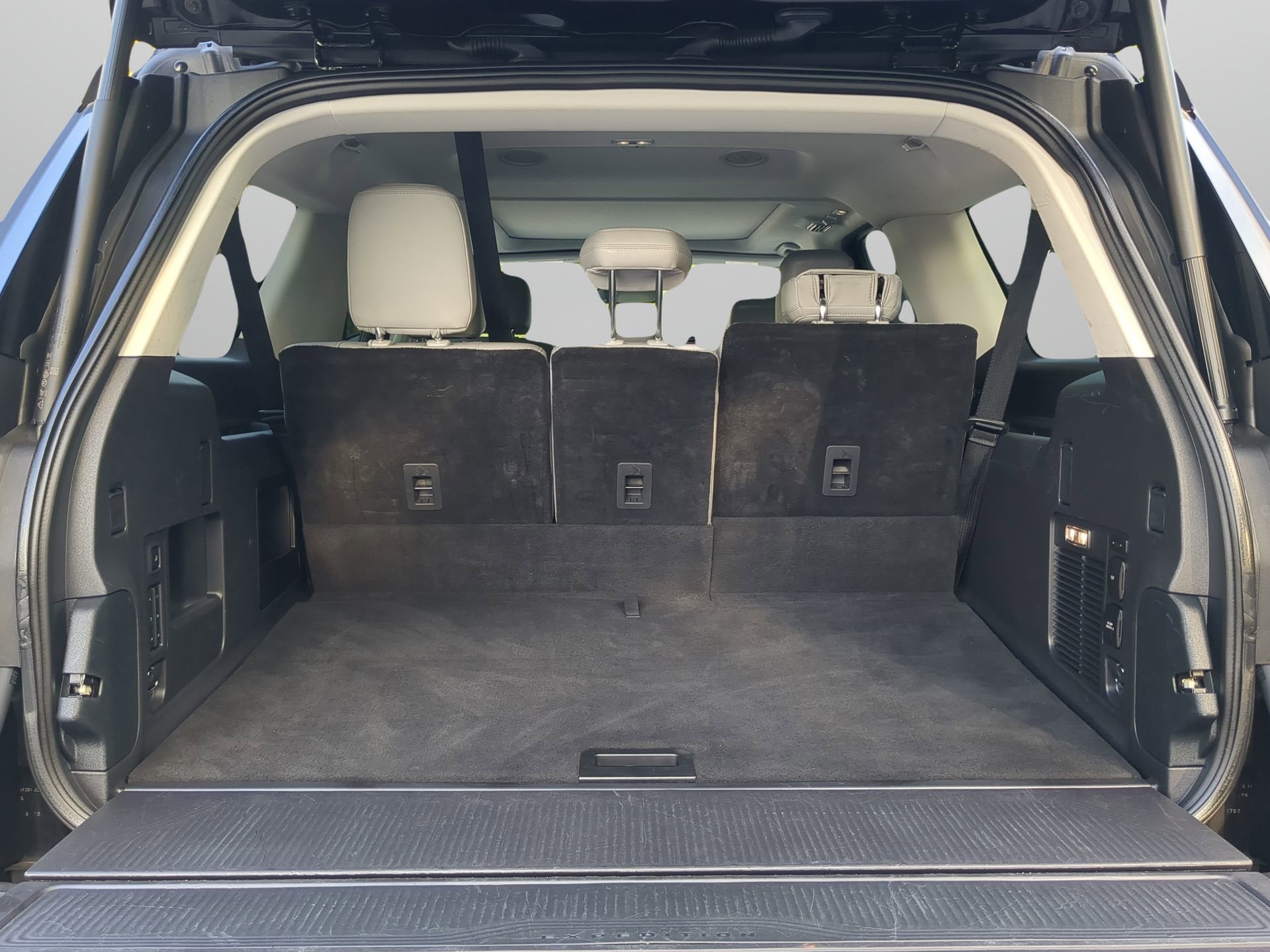 Certified 2025 Ford Expedition Max Active AWD/4WD image 46