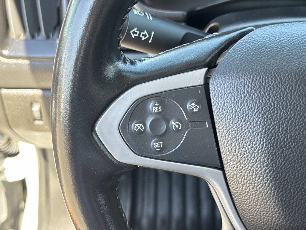 Used 2022 Chevrolet Colorado LT w/ Fleet Safety Package image 10