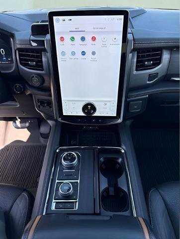 Certified 2024 Ford Expedition Platinum AWD/4WD image 39