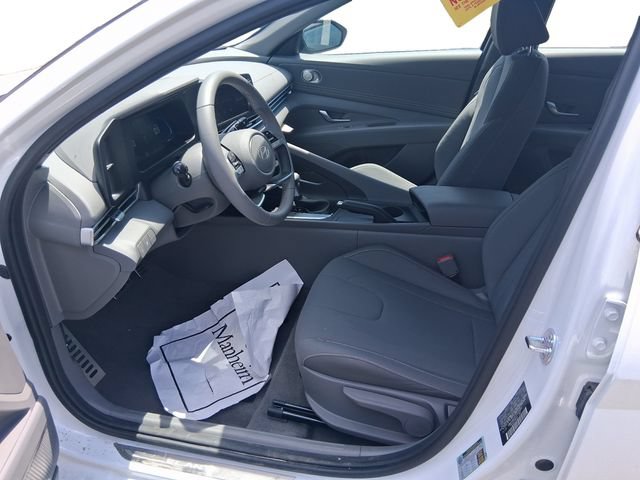 Used 2026 Hyundai Elantra Sport FWD image 10