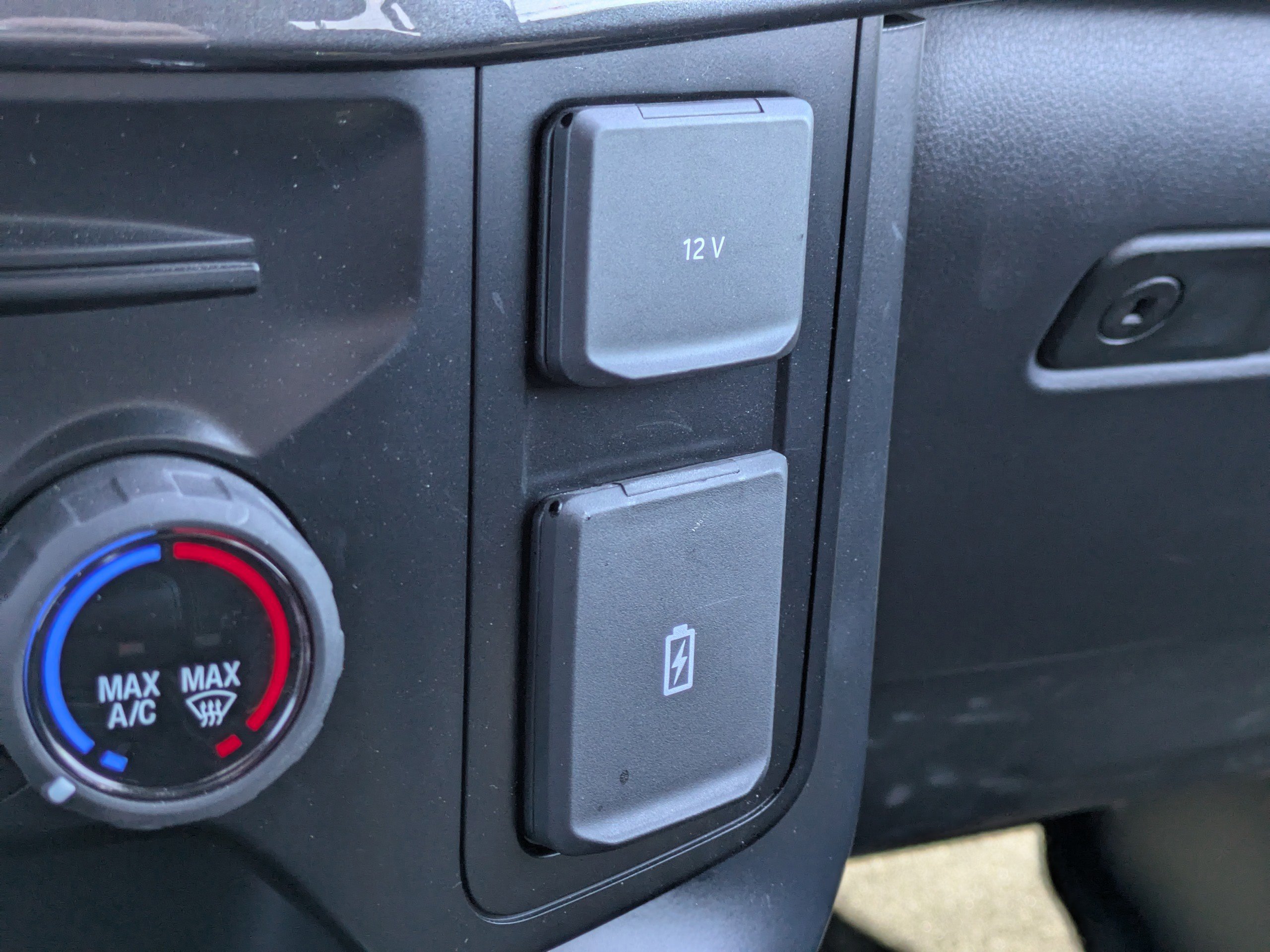 Certified 2024 Ford F150 STX image 28