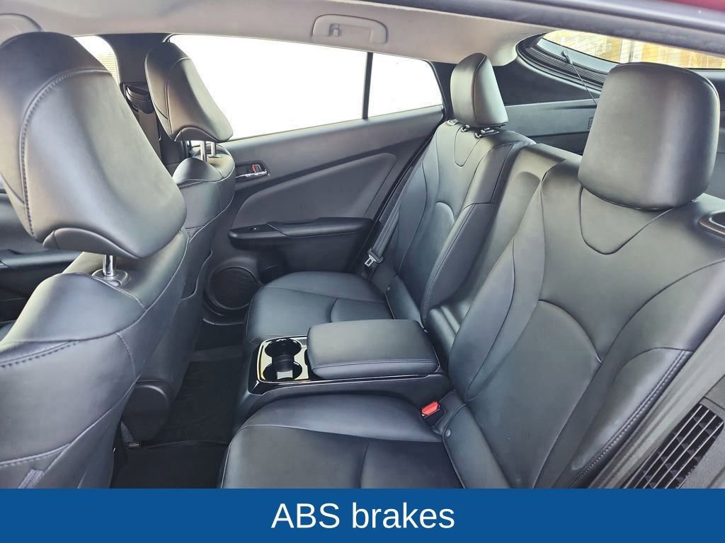 Used 2017 Toyota Prius Prime Premium image 10