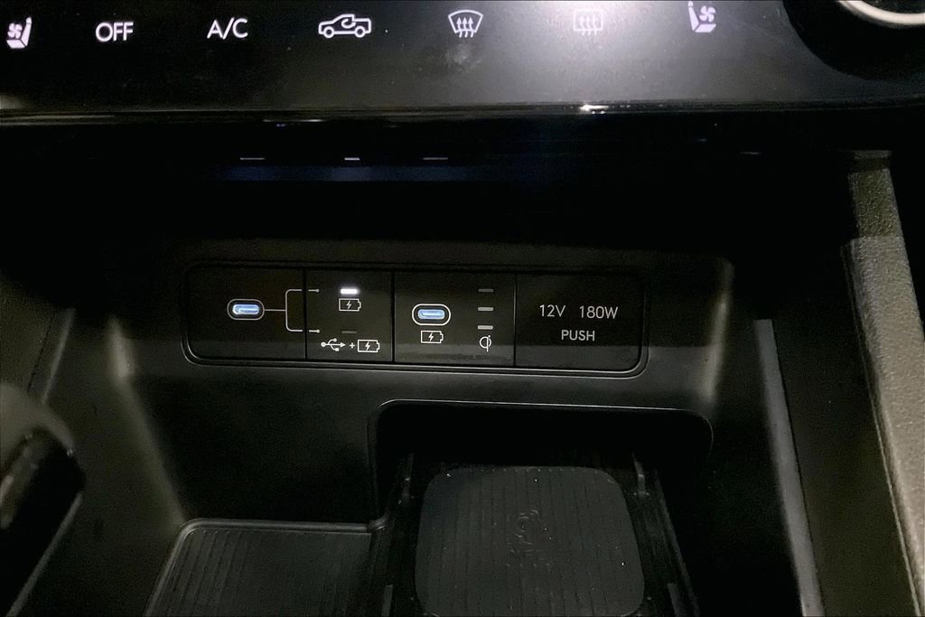 Used 2025 Hyundai Santa Cruz Limited image 31