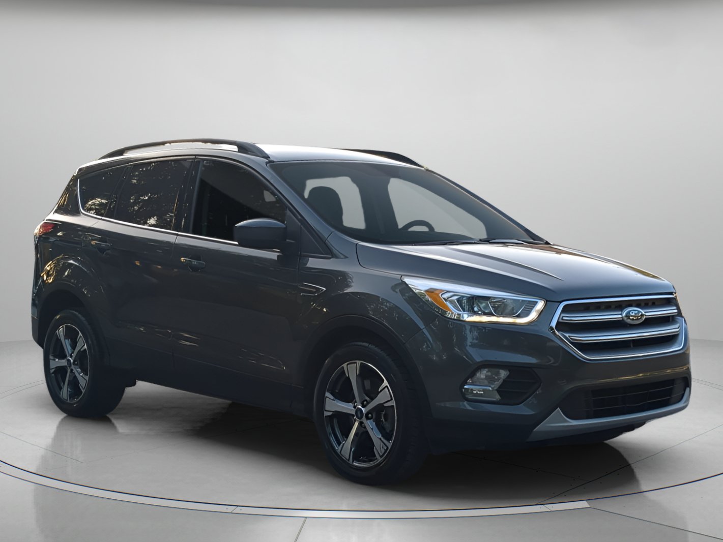Certified 2017 Ford Escape SE w/ SE Leather Comfort Package FWD image 38