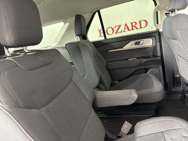 Certified 2025 Ford Explorer Active image 18