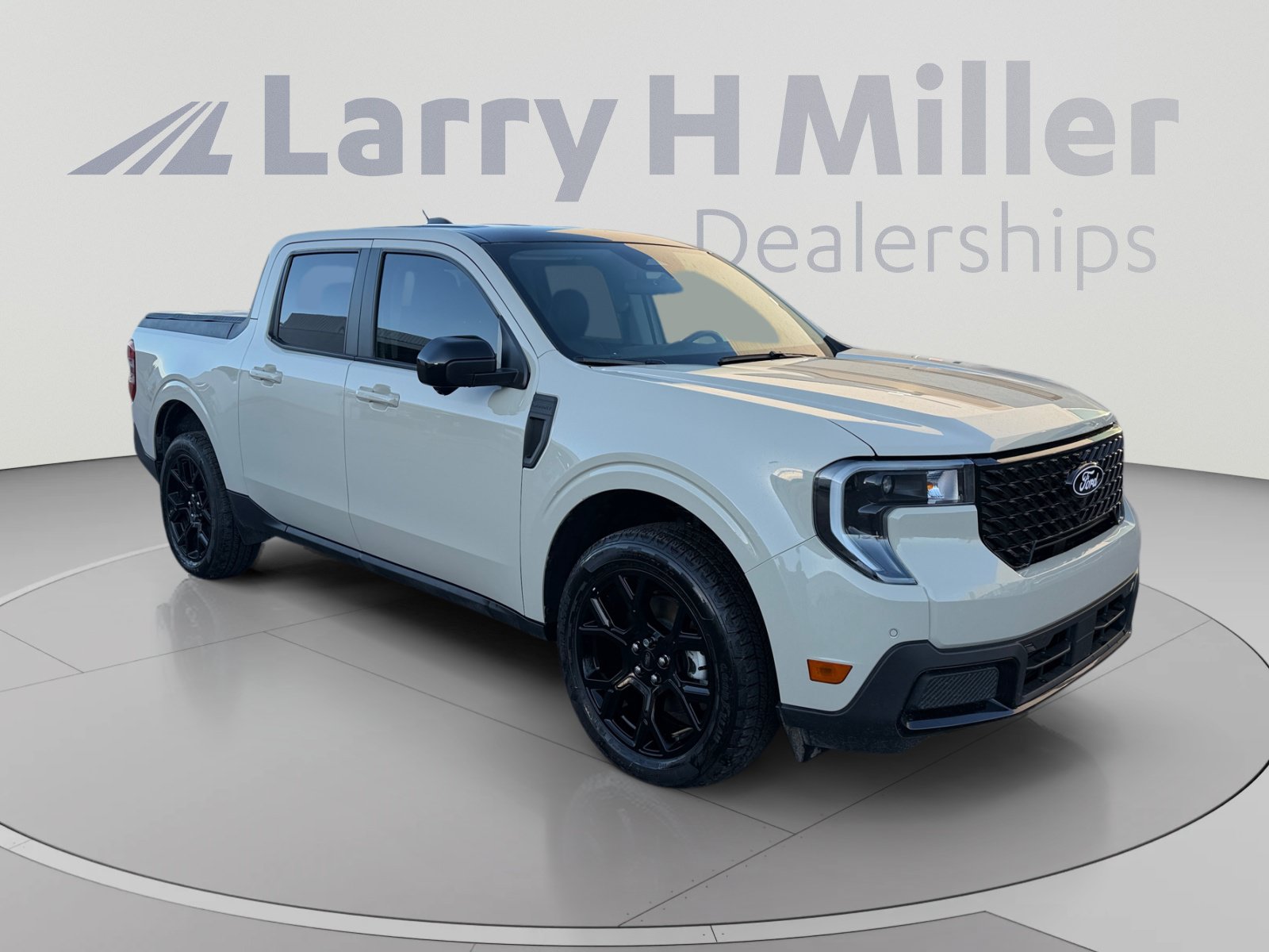 Certified 2025 Ford Maverick Lariat w/ Black Appearance Package AWD/4WD image 7
