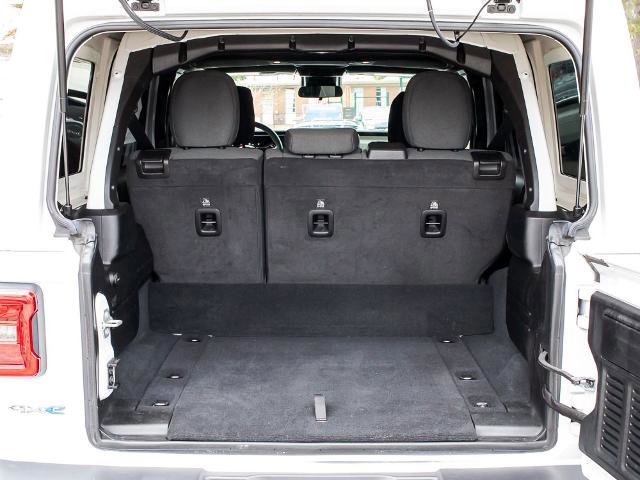 Used 2024 Jeep Wrangler Unlimited Sahara image 22