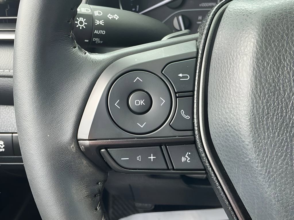 Used 2024 Toyota Camry SE w/ Convenience Package FWD image 28