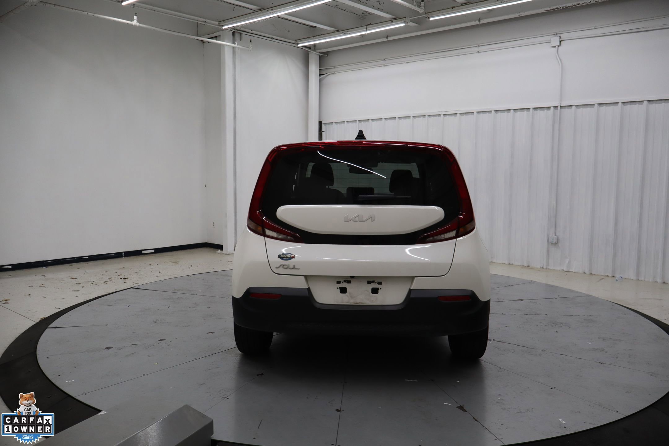 Used 2022 Kia Soul LX image 4