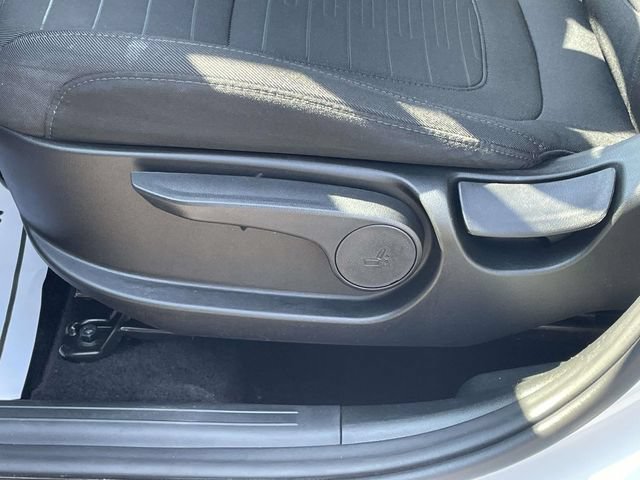 Used 2024 Hyundai Santa Cruz SE AWD/4WD image 16