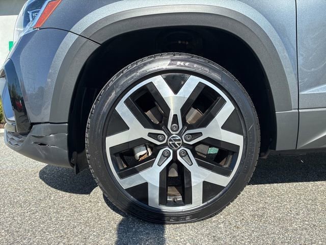 Used 2023 Volkswagen Taos SEL AWD/4WD image 9