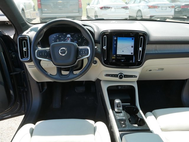 Used 2019 Volvo XC40 T5 Inscription AWD/4WD image 20