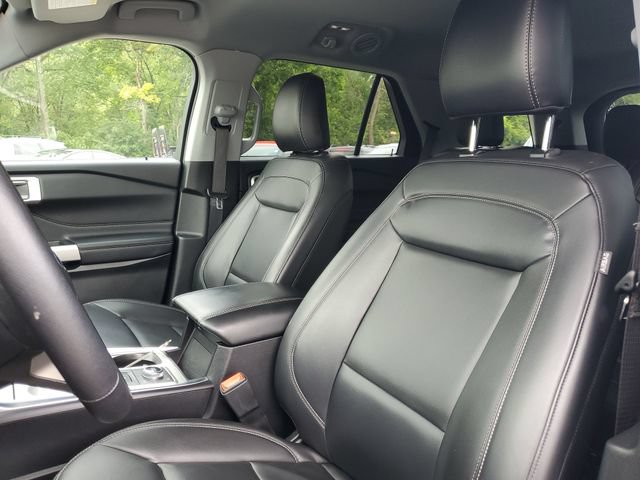 Certified 2024 Ford Explorer XLT w/ Equipment Group 202A AWD/4WD image 14